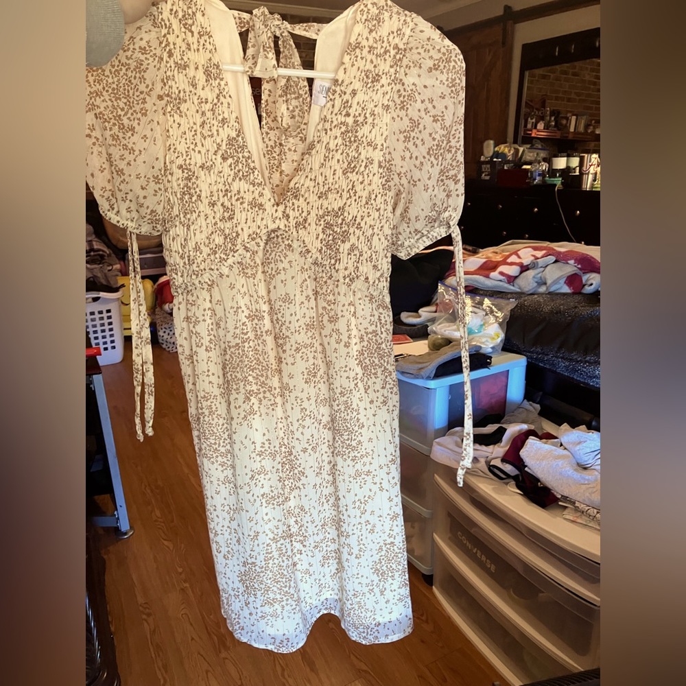 Women’s dress